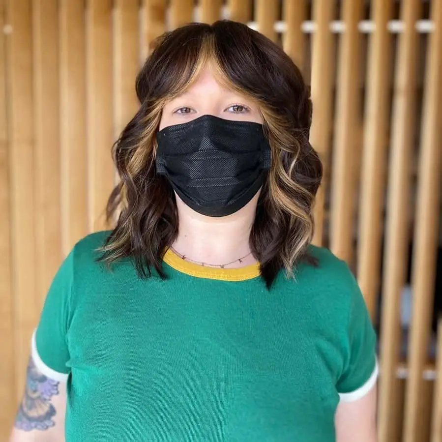 Top 32 Unique Fringe Hairdos for Women: Different Hair Length And Colors (2023 Update) 33 Short Bob With Thick Chunky Highlights Fringe