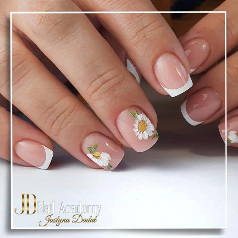 Short French Nail Tip Designs 3