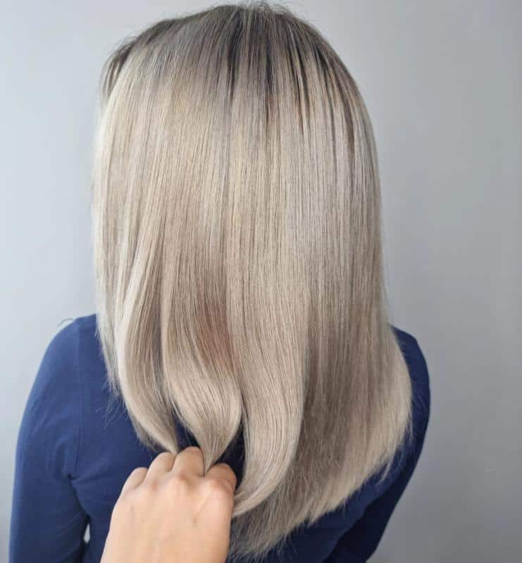 Hair Color Chart: Matching Hair Colors to Your Skin Tone (2023 Update) 13 Silver Blonde