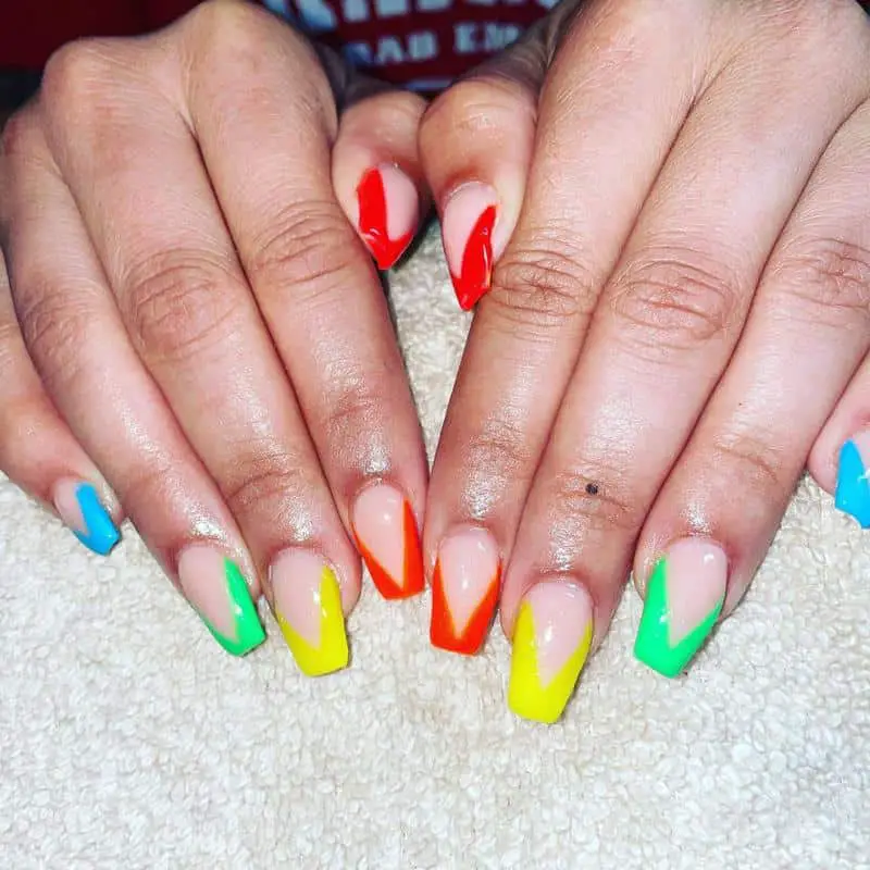 60 Elegant French Tip Nail For A Super Trendy Manicure (2023 Update) 23 V French Nail Tip Design 2