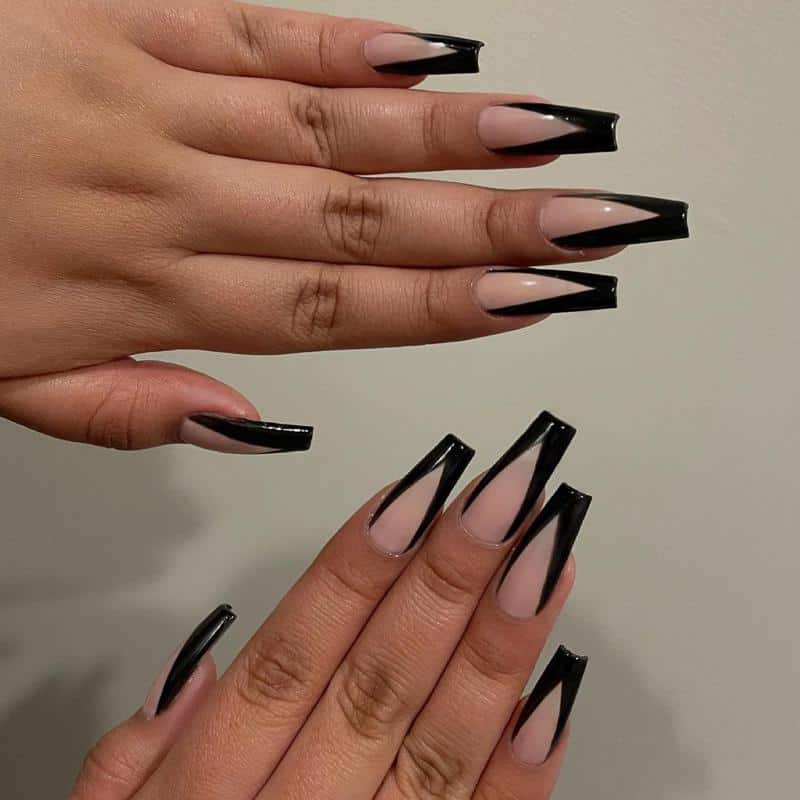 60 Elegant French Tip Nail For A Super Trendy Manicure (2023 Update) 26 V French Nail Tip Design 5