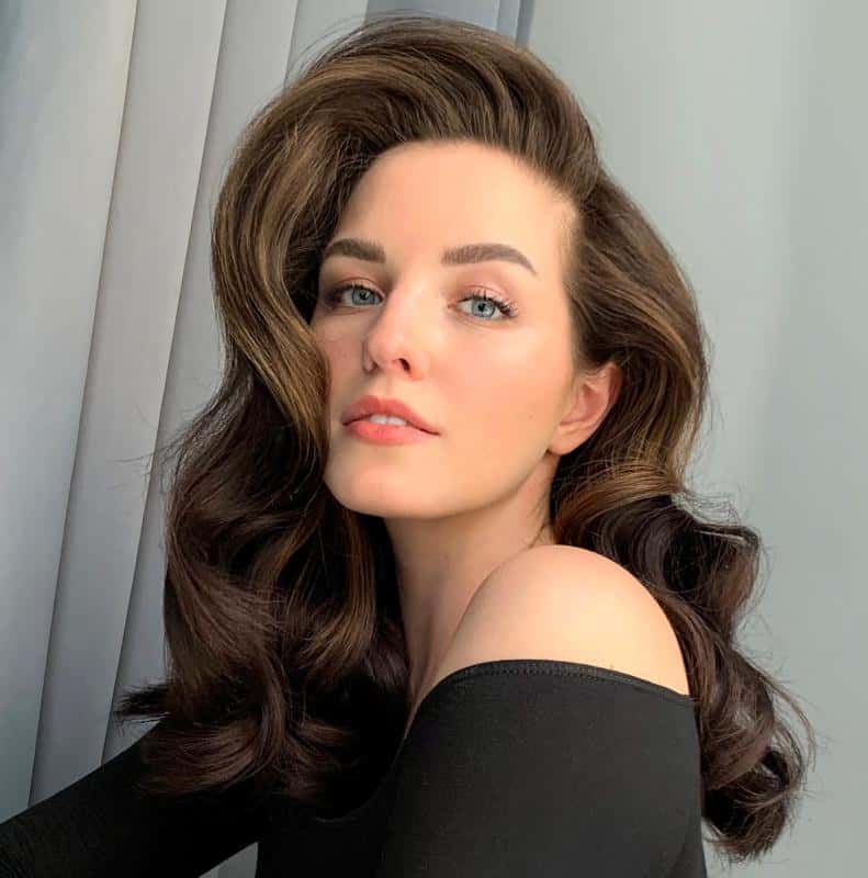 50+ Incredible Good Hairstyles for Those With Big Ears (2023 Update) 29 Volume It Up 1