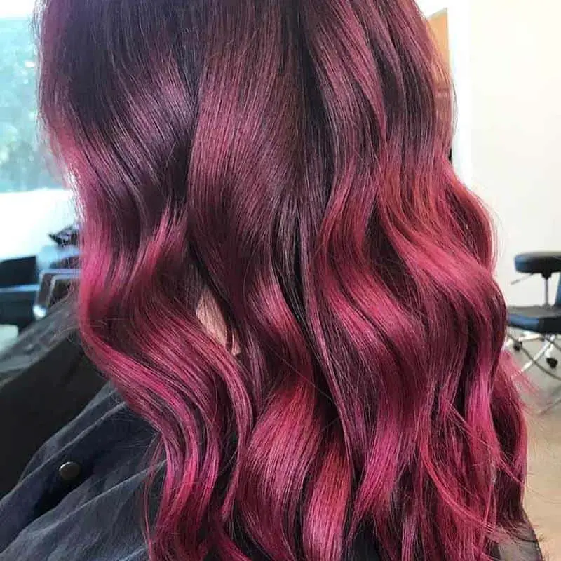 70+ Red Hairstyle With Highlights, Lowlights and Balayage (2023 Update) 22 Wavy Burgundy Hairstyle 2