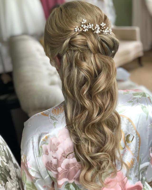 Wedding Half-Up, Half-Down Hairstyles 2