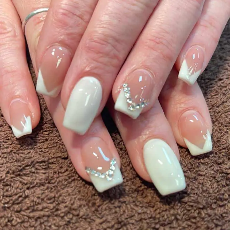60 Elegant French Tip Nail For A Super Trendy Manicure (2023 Update) 9 White French Nail Design 3