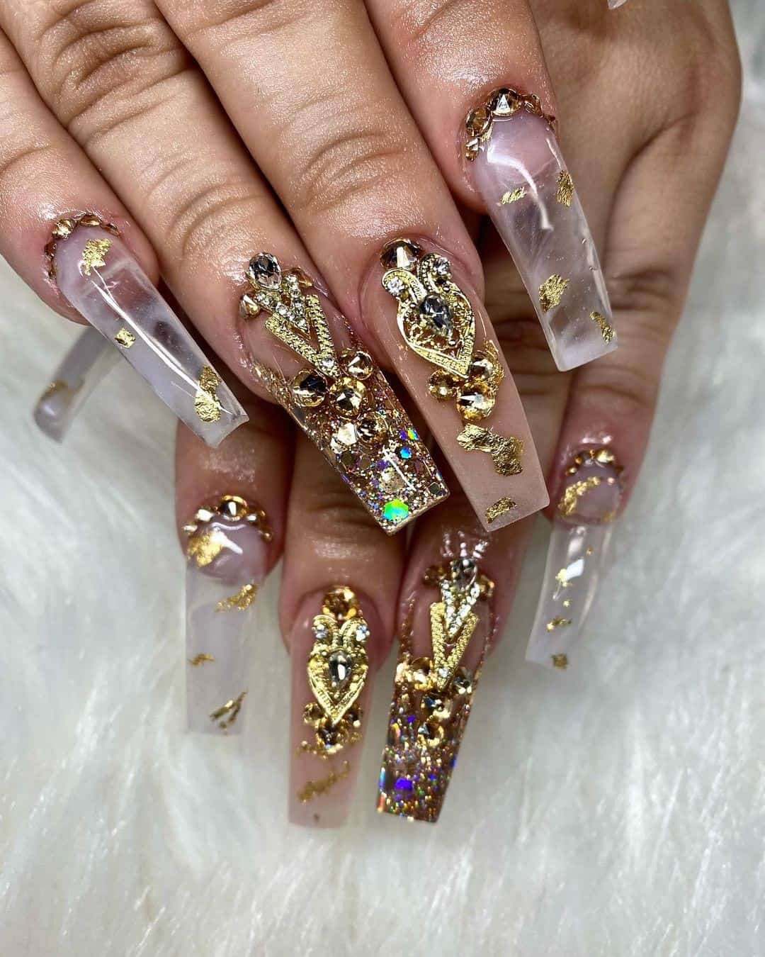 Gold Nail Designs With Diamonds