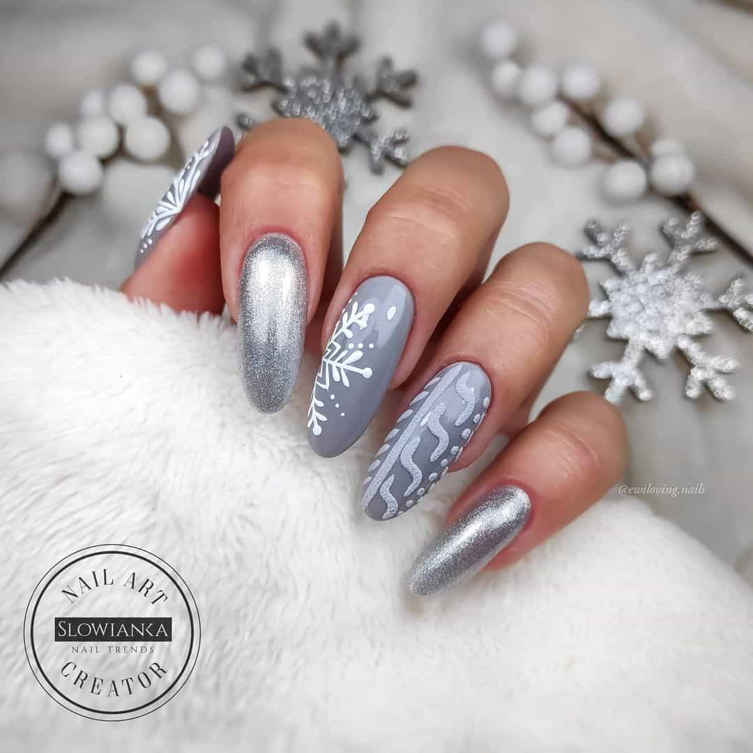 Grey Silver Winter Nails Design