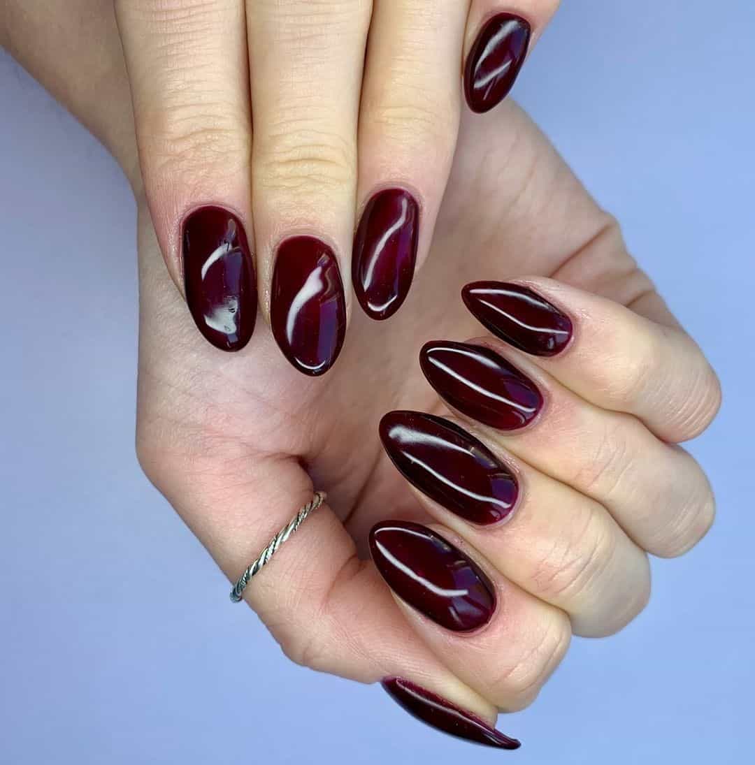 40+ Unique Burgundy Nail Design Ideas (Square & Coffin, Oval & Almond) 42 Oval Manicure Burgundy Idea
