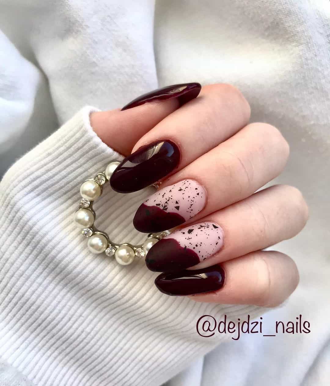 40+ Unique Burgundy Nail Design Ideas (Square & Coffin, Oval & Almond) 36 Oval Shaped Burgundy Manicure