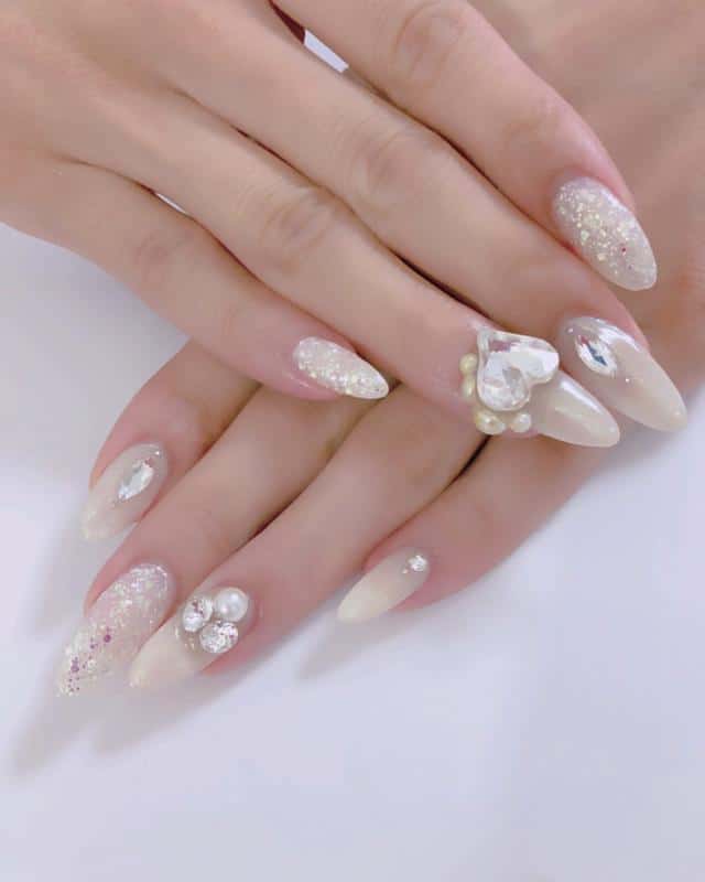 White 3D Hearts