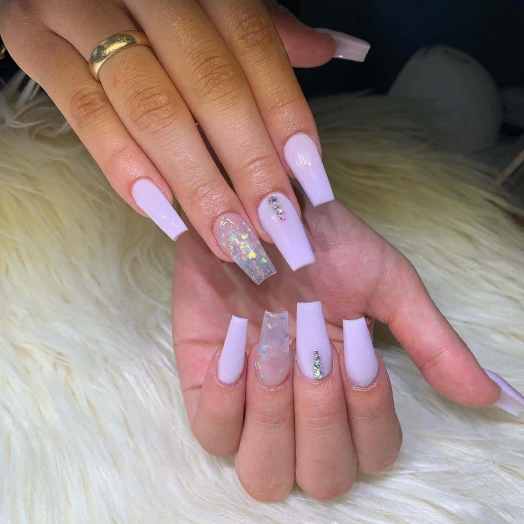 White & Lilac Lavender Nails