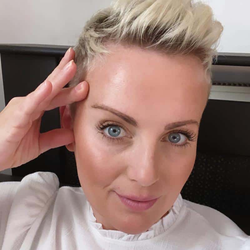 33 Perfect Pixie Cuts For Round Face That You Will Adore (2022 Version) 7 Cute Short Quiff Pixie 1