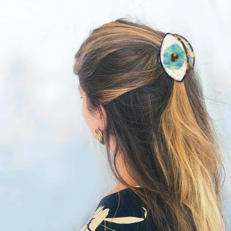 30 Claw Clip Hairstyles That Will Make You Look Stunning 29 Eye Claw Clip For Oustanding Hairstyle