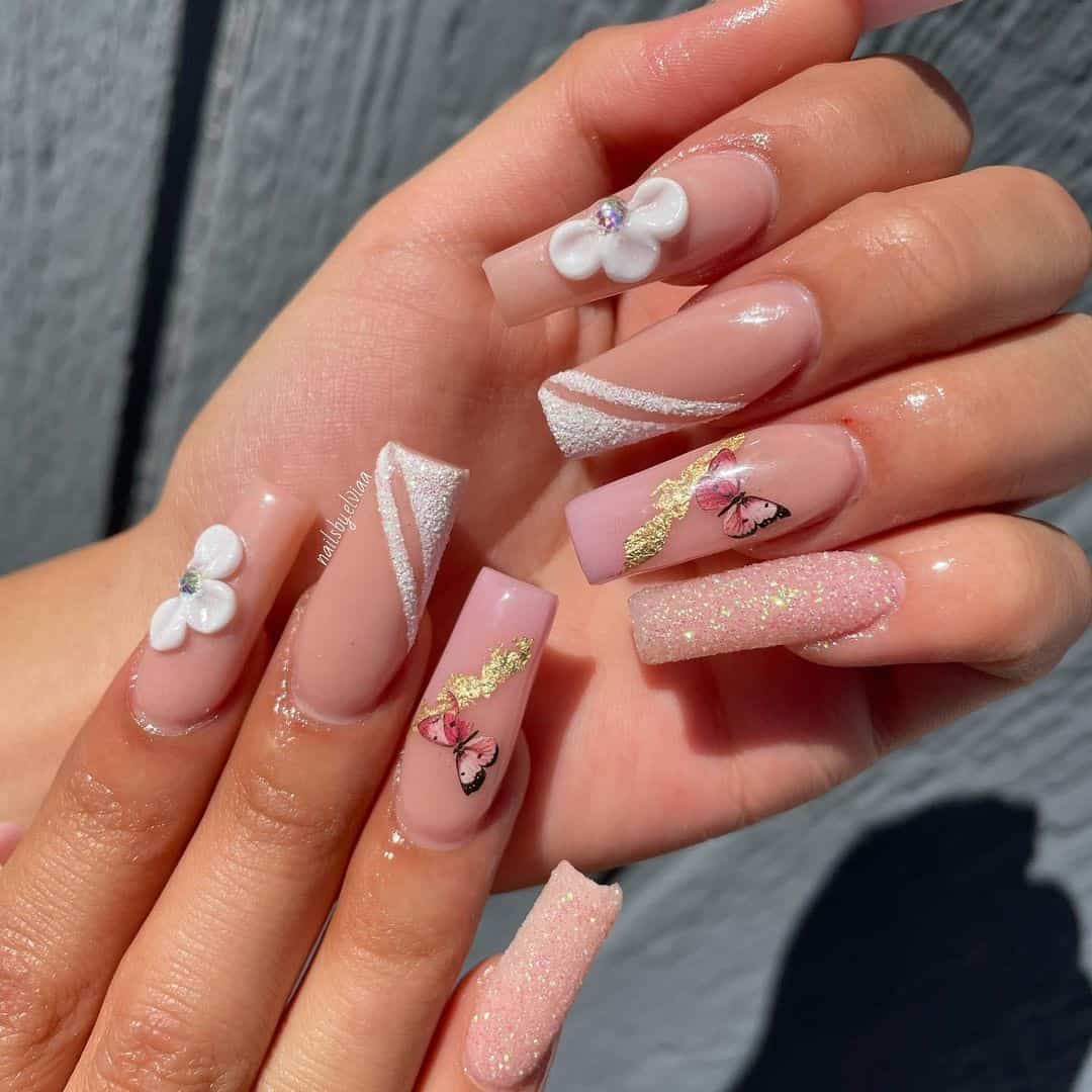 Floral Nail Designs With Lines