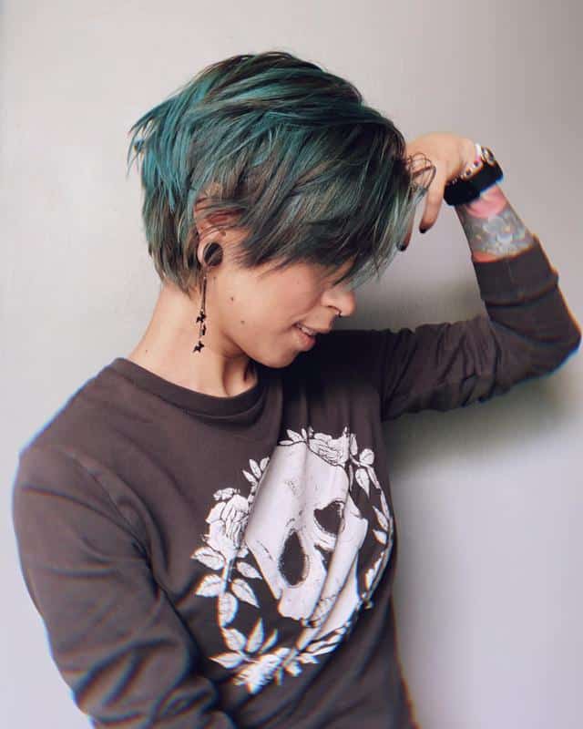 33 Perfect Pixie Cuts For Round Face That You Will Adore (2022 Version) 9 Long Pixie