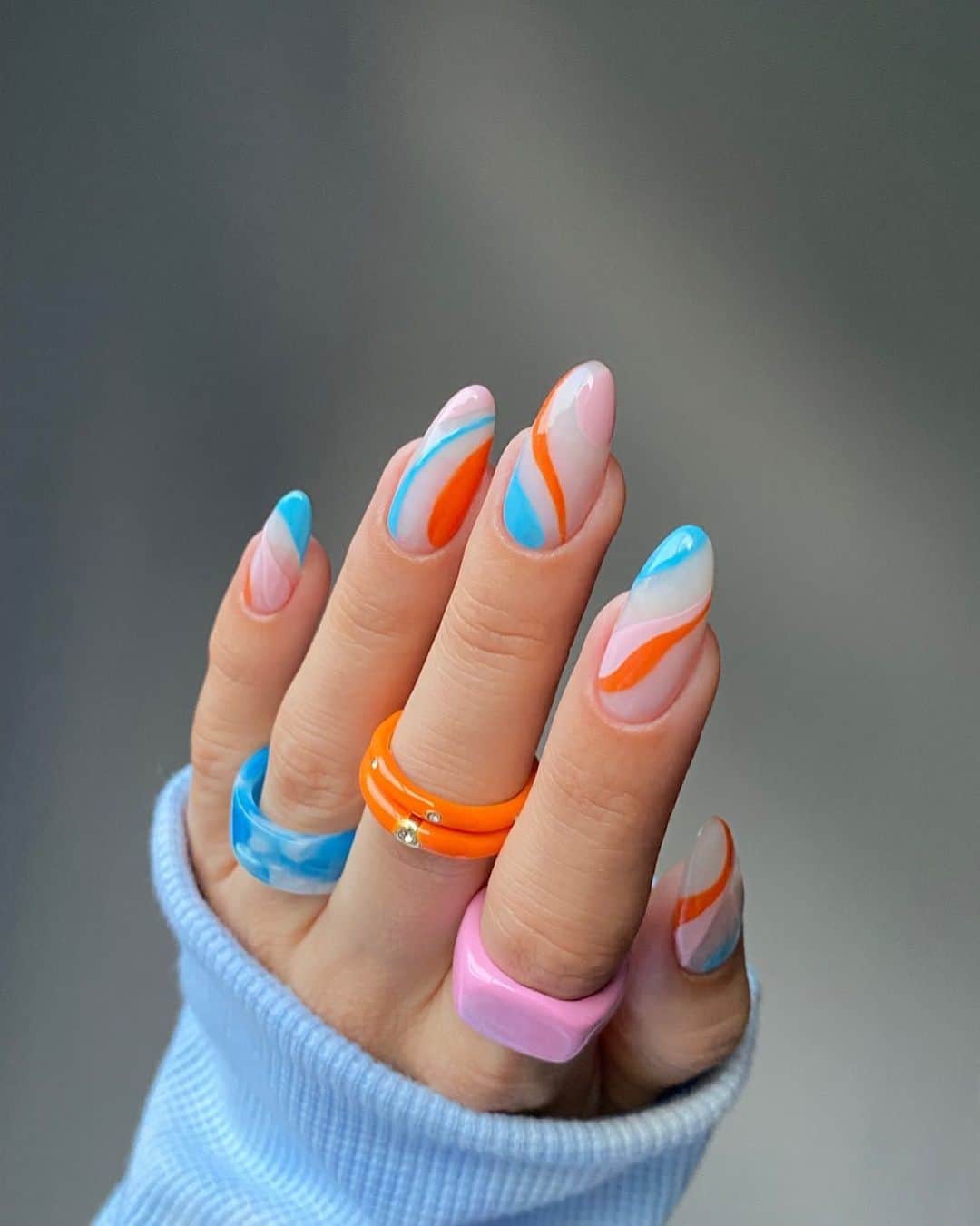 Top 30 Creative Nail Designs With Lines (Short And Long) 14 Oval Bright Manicure