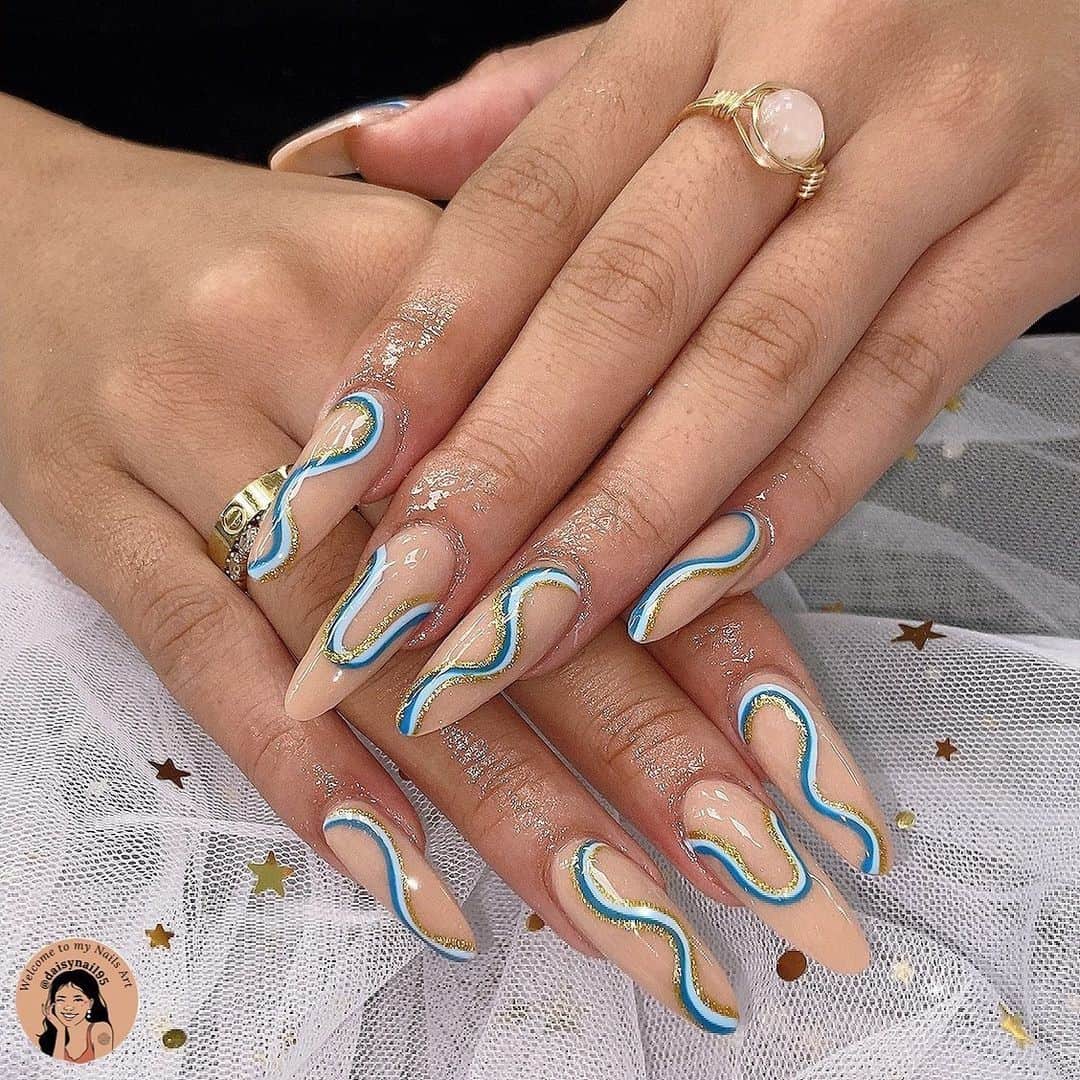 Top 30 Creative Nail Designs With Lines (Short And Long) 31 Oval Nails With Blue & White Lines