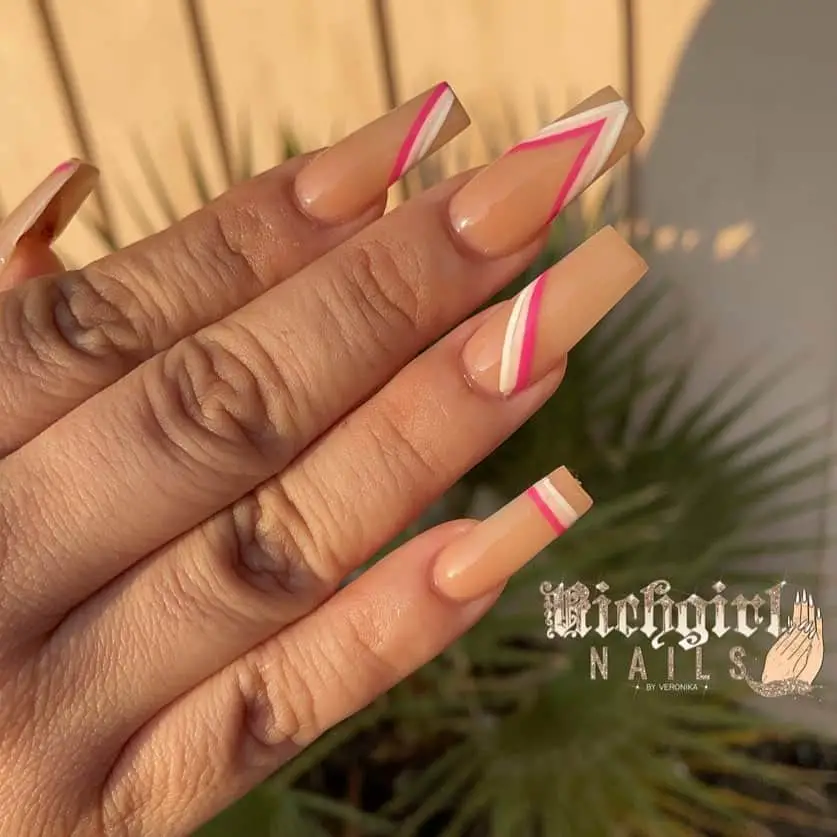 Pink & Nude Nail Designs With Lines