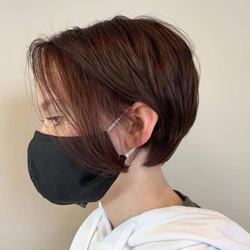 33 Perfect Pixie Cuts For Round Face That You Will Adore (2022 Version) 10 Pixie Cut With Long Fringe