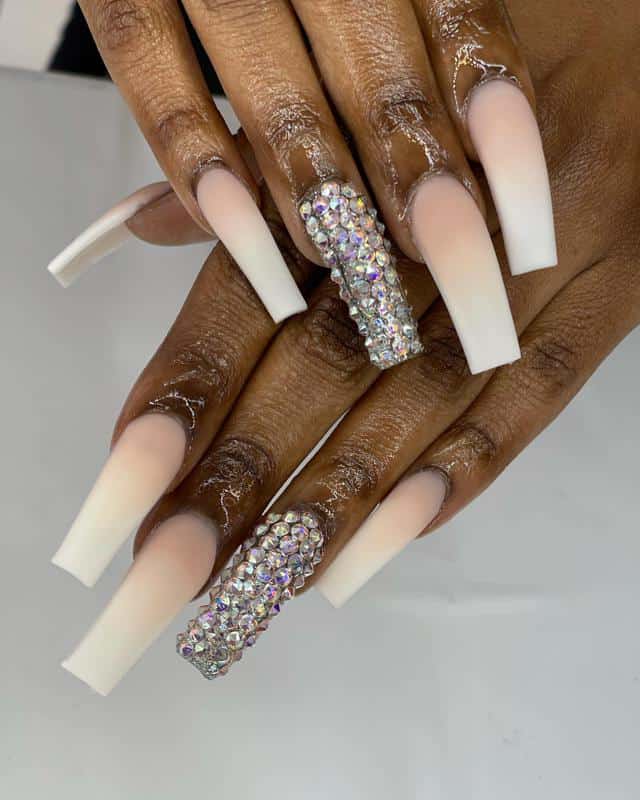 32 Elegant Nail Design With Rhinestones (2022 Version) 17 Pretty Matte Nails With Shine