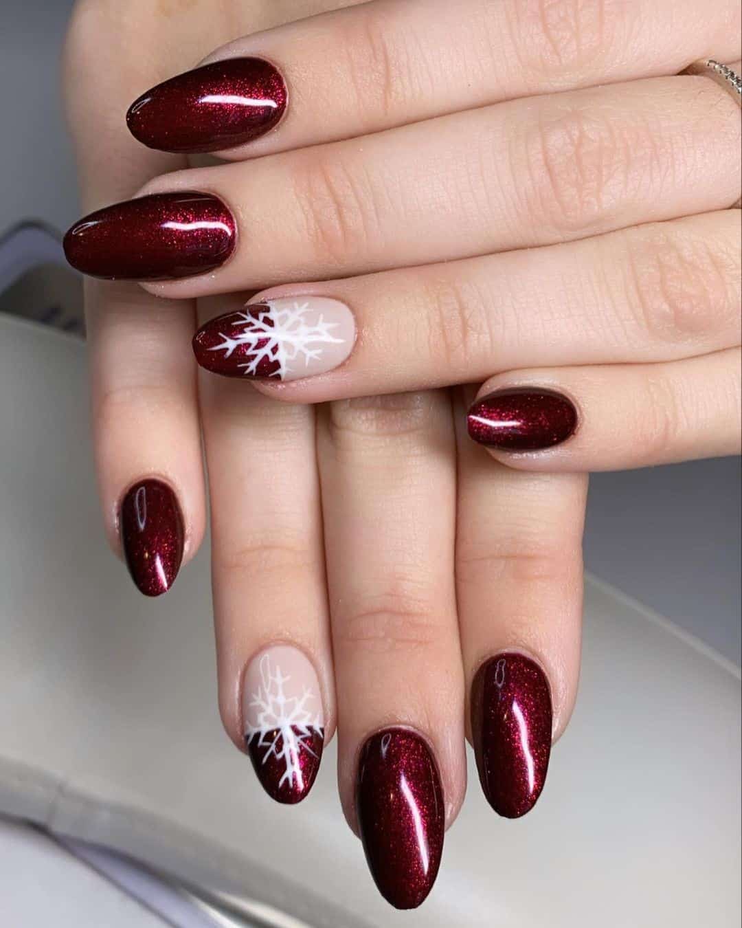 Top 31 Gorgeous Short Christmas Nail Design Ideas 23 Burgundy Red Christmas Nails