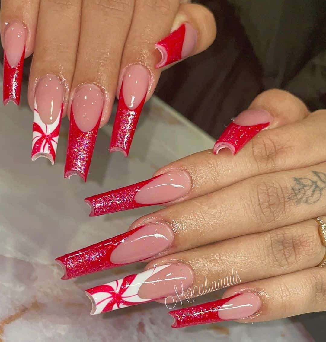 35 Elegant Christmas Acrylic Nail Design Ideas 2022 29 Candy-inspired Christmas Acrylic Nails