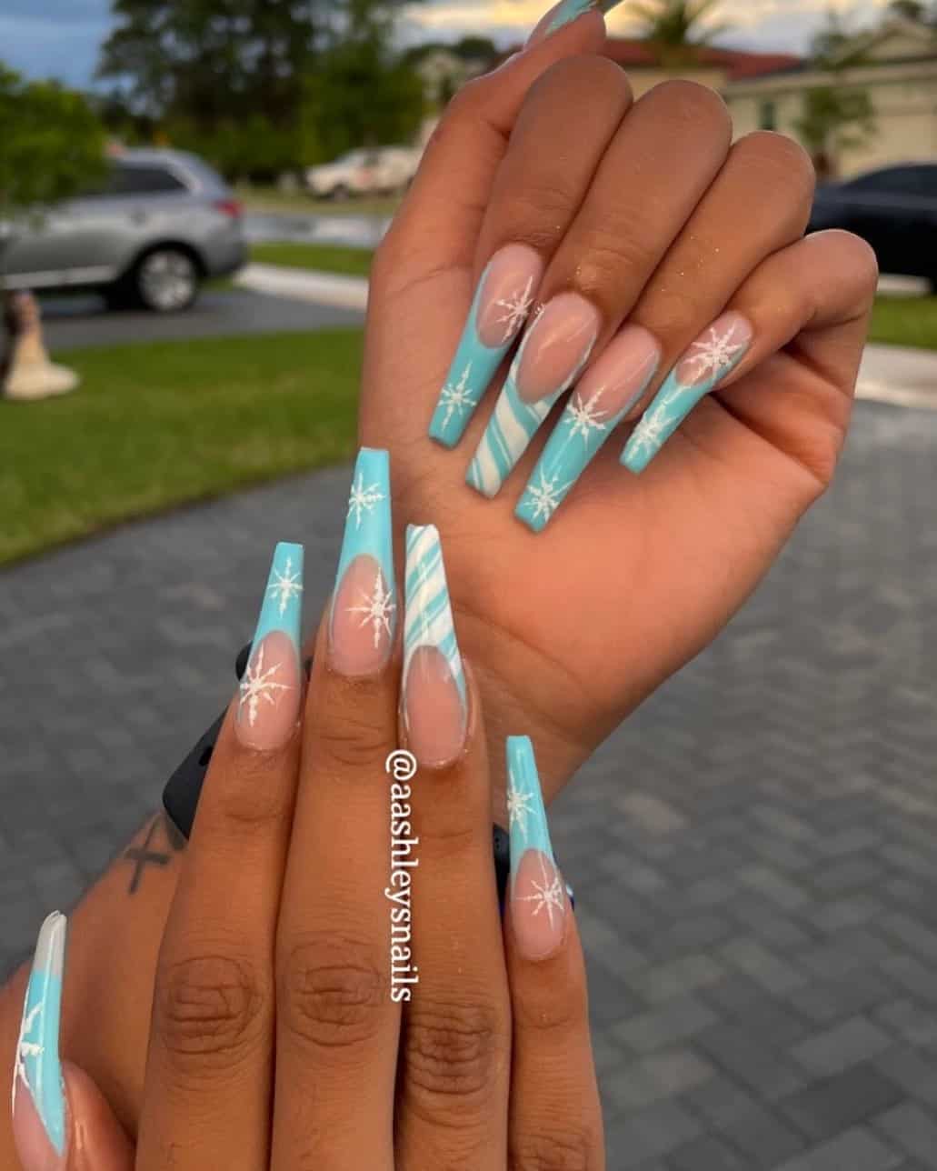 35 Elegant Christmas Acrylic Nail Design Ideas 2022 12 Christmas Acrylic Nails Coffin Blue Manicure