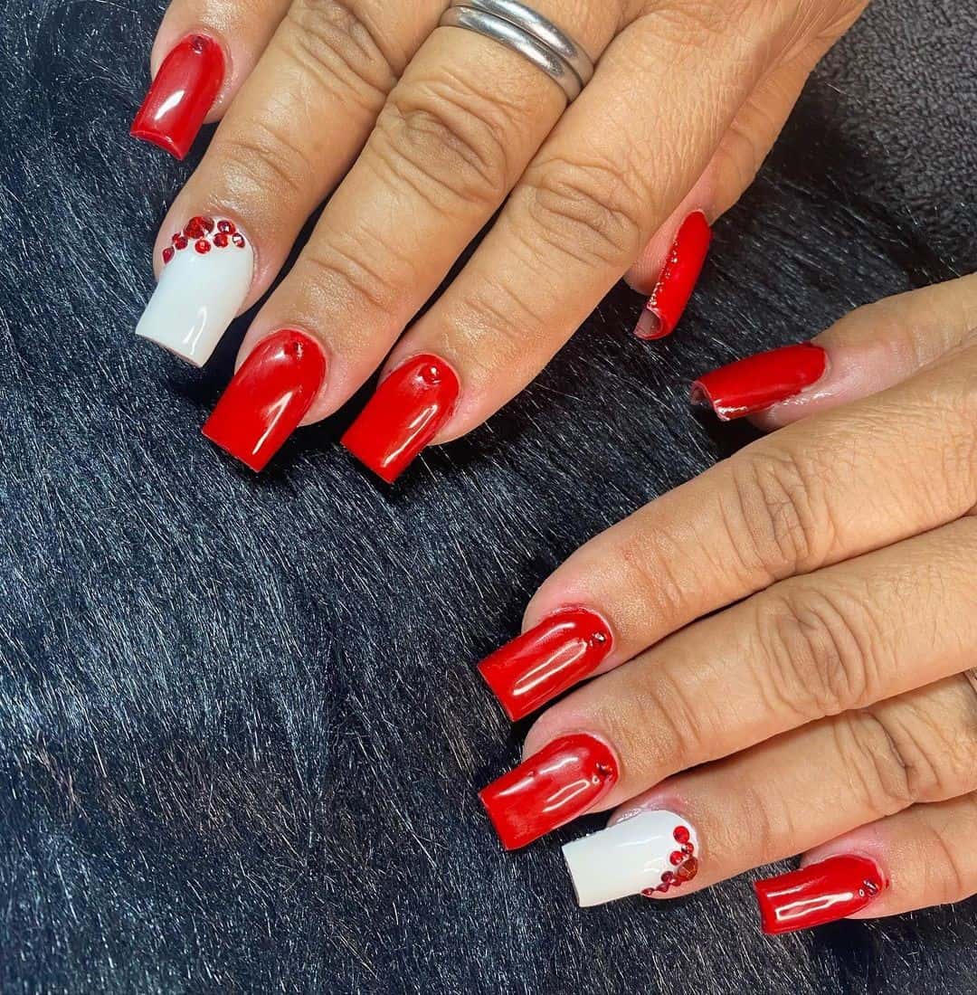 Coffin Red Christmas Acrylic Nails