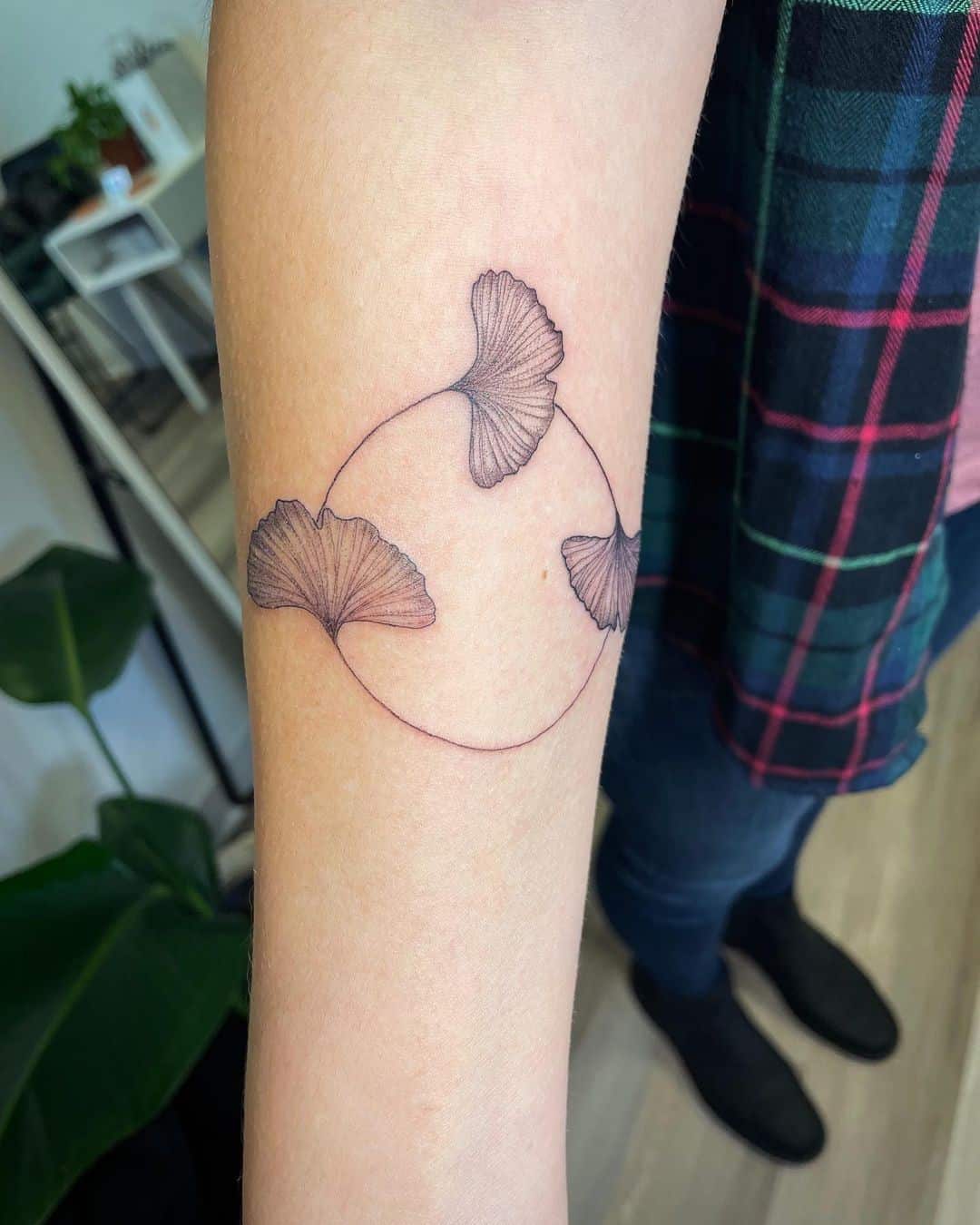 Top 37 Gorgeous Circle Tattoo Design Ideas 2022 (Small, Big, Black, Colorful) 17 Floral Circle Tattoo Feminine Design