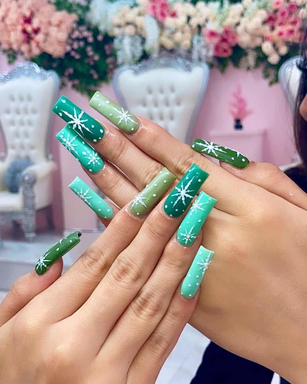 Green Ombre Christmas Acrylic Nail Design