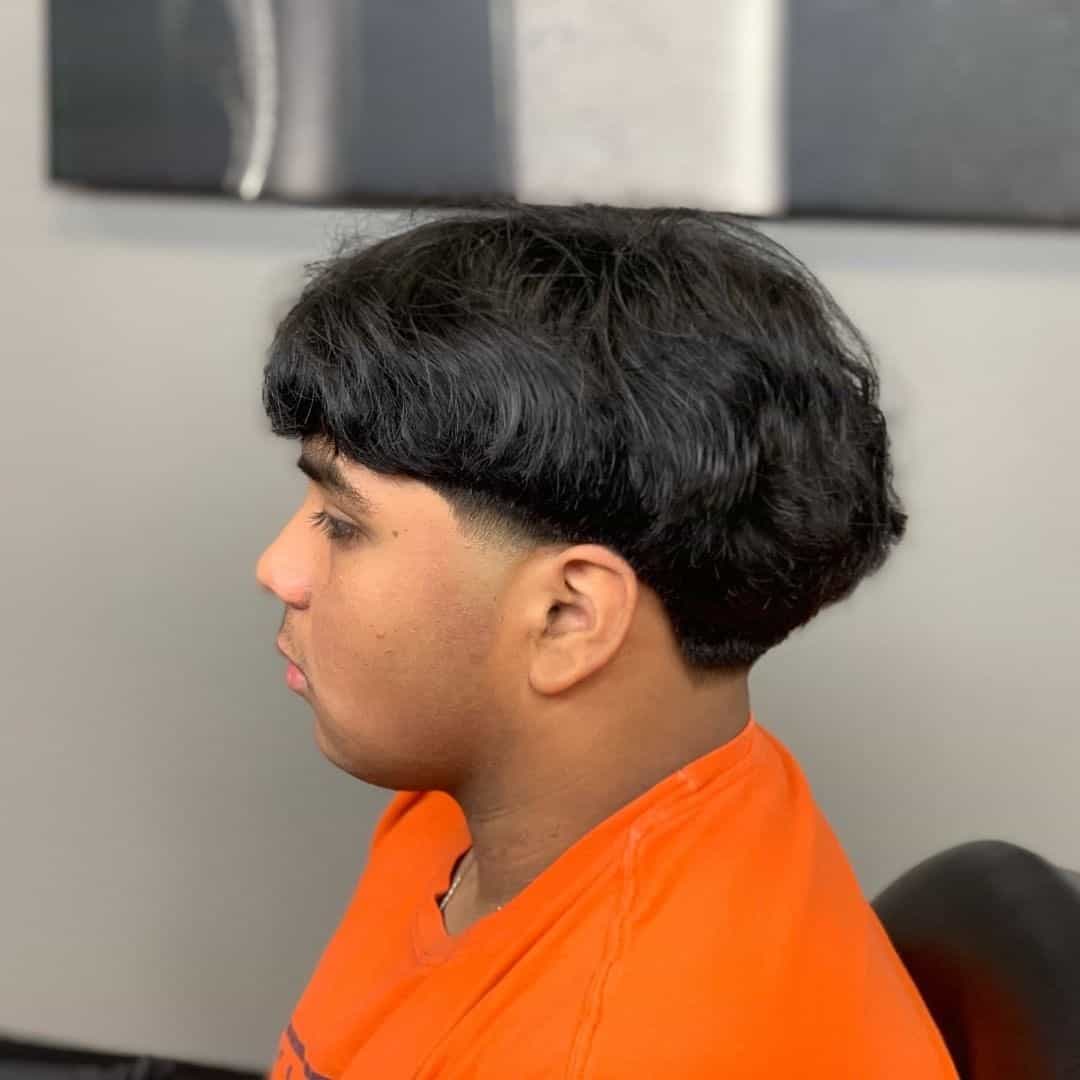 Top 30 Cool and Edgy Edgar Haircuts For Men 2022 25 Messy Wavy Natural Hairstyle