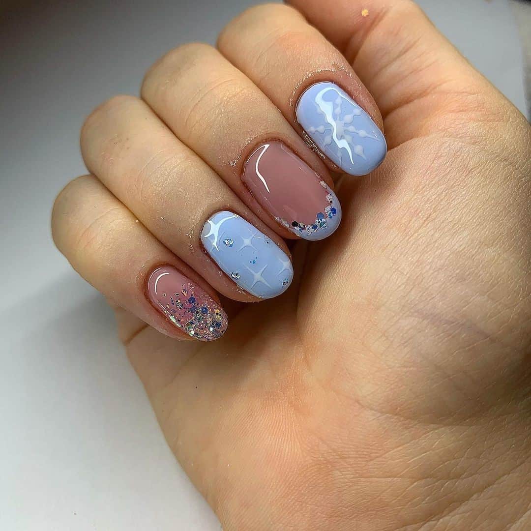 Oval Natural Blue Christmas Nails