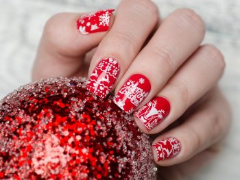 Red Christmas Nails