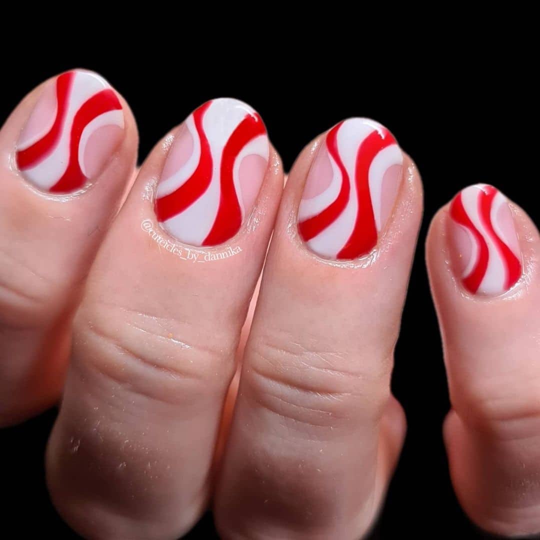 Top 31 Gorgeous Short Christmas Nail Design Ideas 4 Red & White Christmas Nails