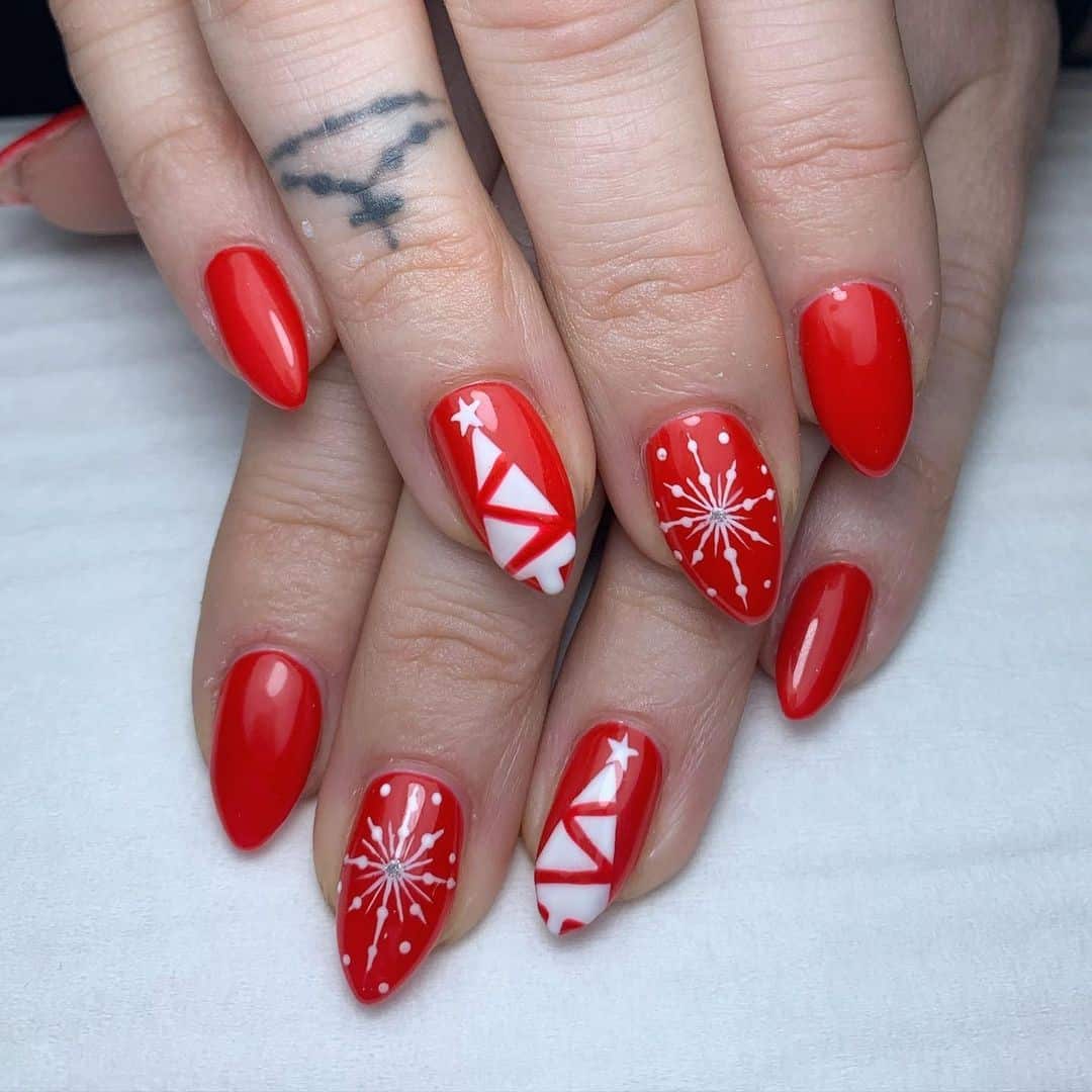 Short Almond Red Christmas Nails